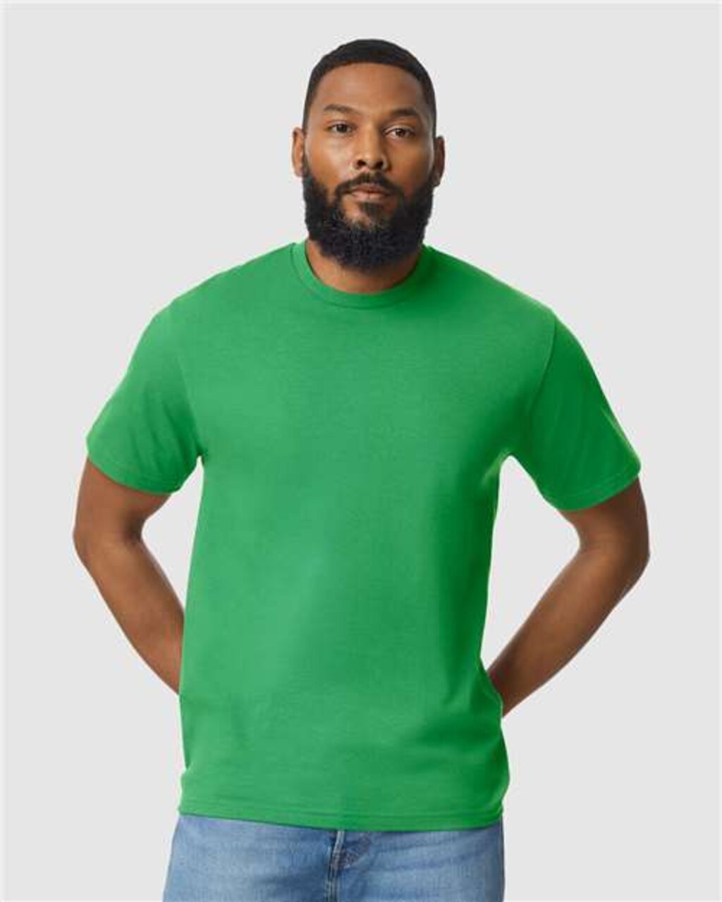 Gildan Softstyle Midweight Crewneck Short Sleeve T-Shirt For Modern Classic Fit Durable Everyday Wear